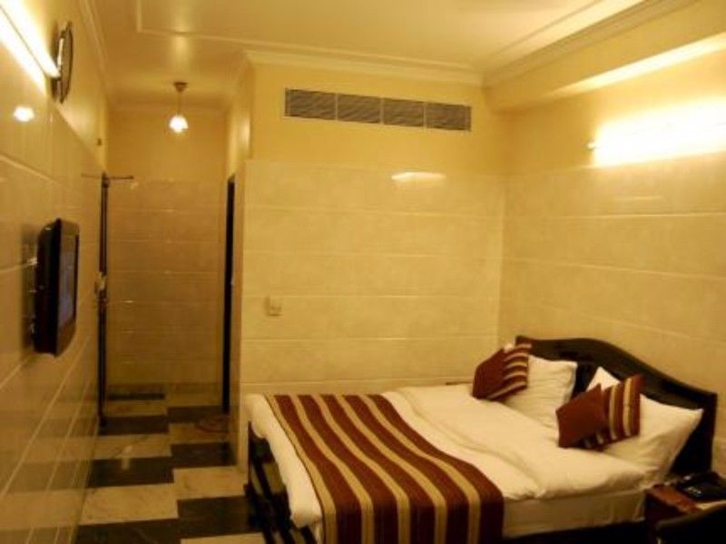 Hotel Treebo Trend Singh Sons Karol Bagh Nowe Delhi Zewnętrze zdjęcie