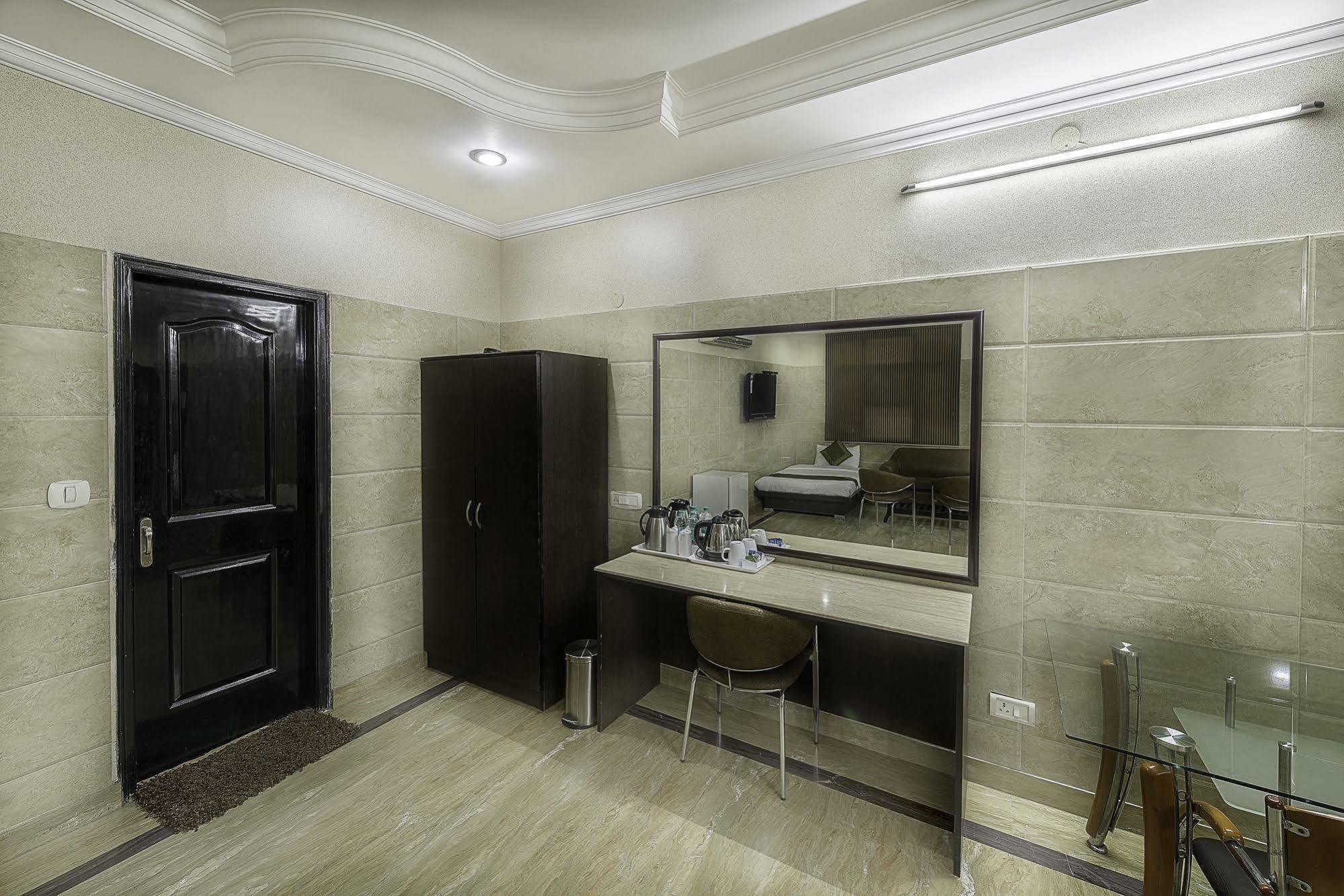 Hotel Treebo Trend Singh Sons Karol Bagh Nowe Delhi Zewnętrze zdjęcie