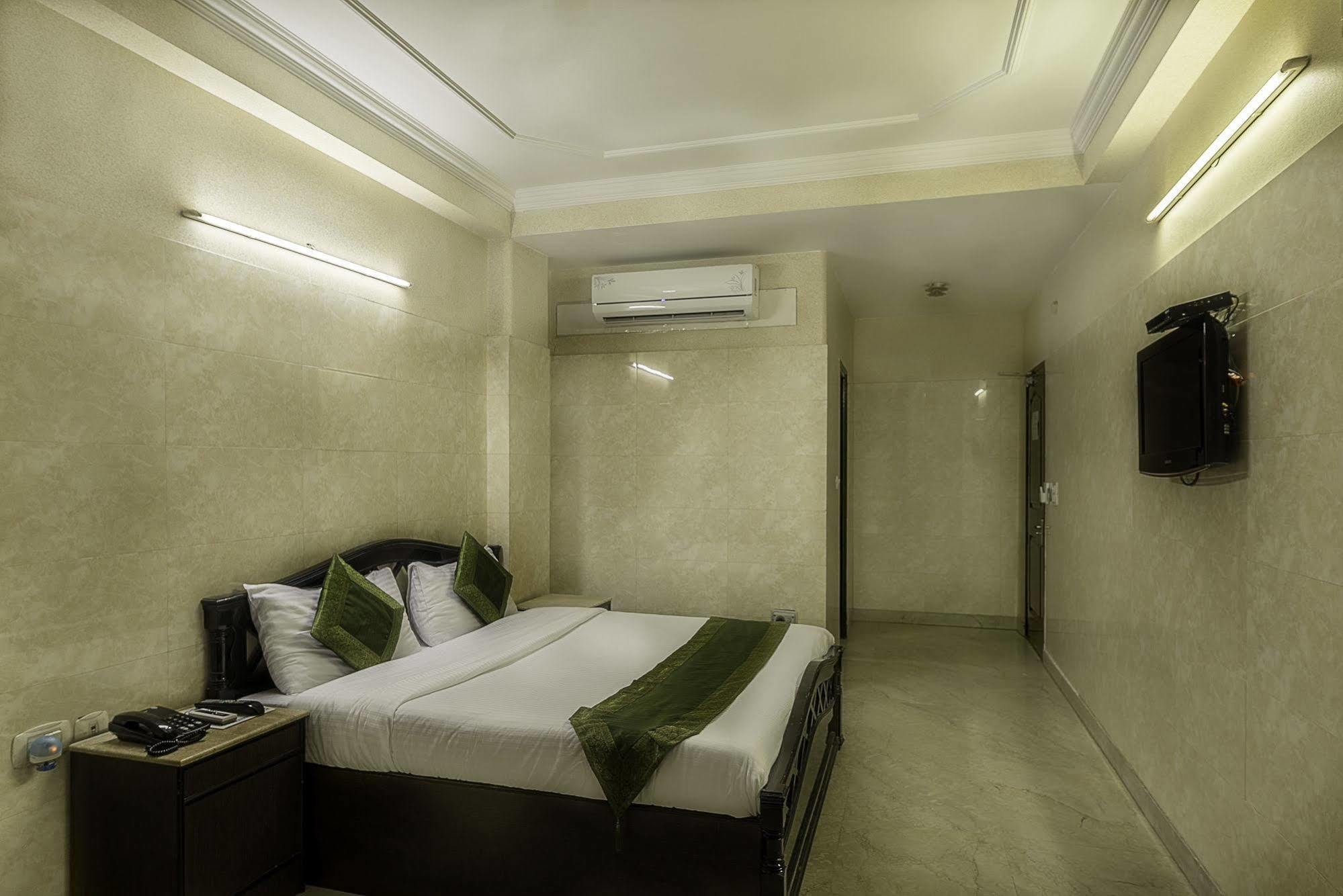Hotel Treebo Trend Singh Sons Karol Bagh Nowe Delhi Zewnętrze zdjęcie