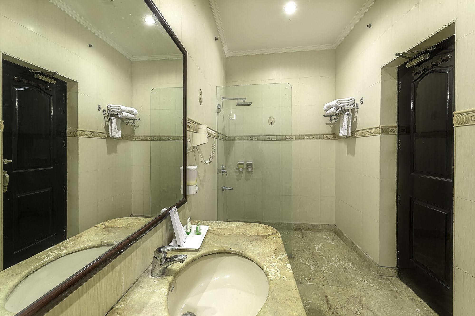 Hotel Treebo Trend Singh Sons Karol Bagh Nowe Delhi Zewnętrze zdjęcie